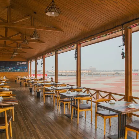 Laoting Xiangyun Bay Sea View Hotel