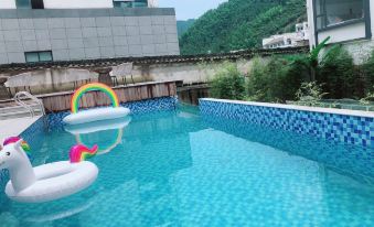 Songyun jian Holiday Hotel (Mount Huang Scenic Area)