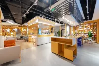 Jinnang Youth E-sports Hotel (Haikou Guomao Road)