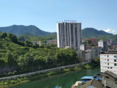 Xiaocheng Da'ai Theme Hotel Hotels in Suining