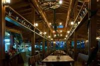 Aparthotel Marina Holiday Club - All Inclusive & Free Parking - 4-Star