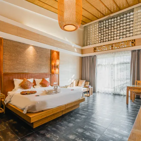 Tianfang Yuetan Hot Spring Resort