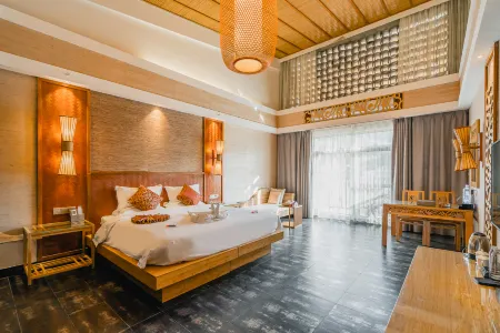 Tianfang Yuetan Hot Spring Resort