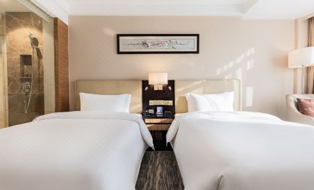 Suitetrails - Kingdo Hotel (Zhuhai Gongbei Port Aromatherapy Theme)