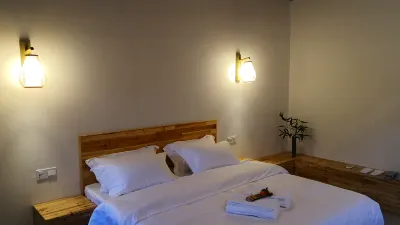 Shine's Homestay Hotels near Xialin Jiutian Silver Waterfall Scenic Area
