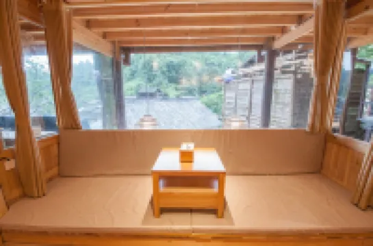 Huanggang Hecang Granary Inn