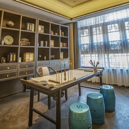 Qionghua Island Hotel