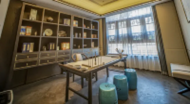 Qionghua Island Hotel