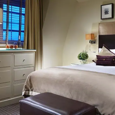 London Bridge Hotel Отели рядом с достопримечательностью «HMS Белфаст»