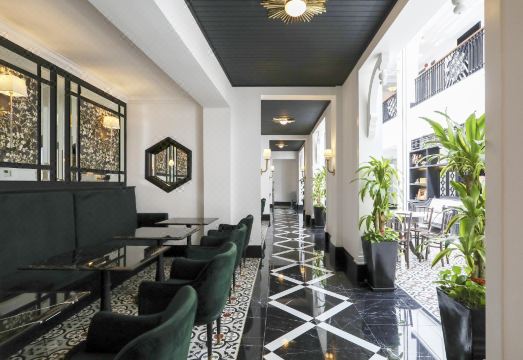 1. 리우 멘 멜라카..