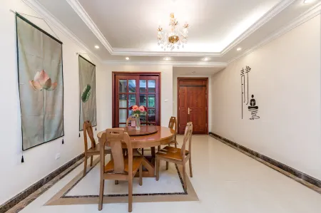 Qidong Evergrande sea Venice Jinzhimei Holiday Hotel Отели рядом с достопримечательностью «Yuantuojiao Scenic Resort»