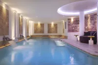 パリ ジャドール ホテル & スパ