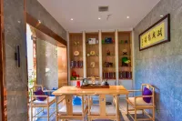 Xiangjuke Hotel - Bergblick