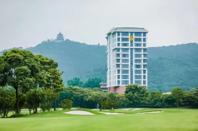 Taihu Golf Hotel Hôtels à proximité de : Shanghai Customs College Suzhou Branch