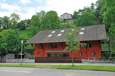 Baden Youth Hostel Отели в г. Нойенхоф