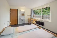 Baden Youth Hostel Hotels in Spreitenbach