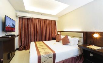 Regency Grand Suites