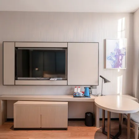 Yiduo Hotel (Ezhou Yinhai Longcheng)