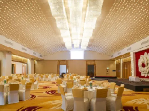 Marino Beach Colombo Hotels in Colombo