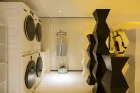 Shuidaotian Resort (Yangshuo Ten-Mile Gallery Yulong River) - Gym