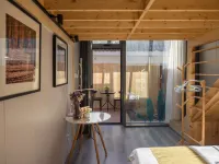 Lollipop B & B Hotels near Qifeng Mountain