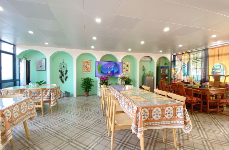 Qinhe House