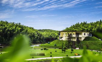 Yulan Qinyun Resort Hotel