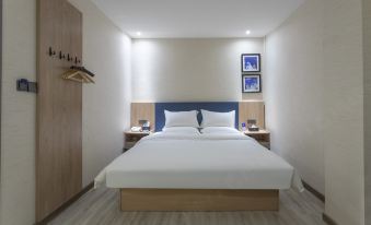 Yasite Hotel (Cenxi Huiyang International Shop)