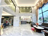 12 Hao Homestay - Inns