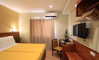 Coron Soleil Express Hotel