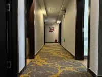 Anshan Huaxu Hotel