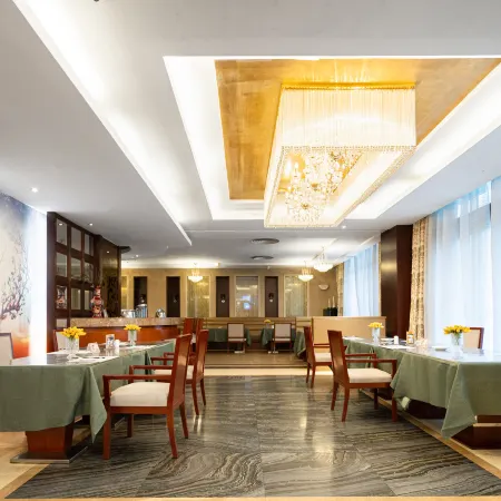 Wanfeng Grand Hotel