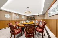 Uole Sunshine Hotel - sarapan
