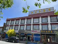Old Village Head Hotel
