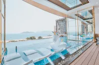 La Vague Hotel - ที่มีสระว่ายน้ำ