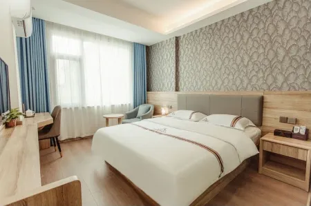 Qianshan Tianzhu 168 Boutique Hotel Отели рядом со станцией Tianzhu Shan Railway Station