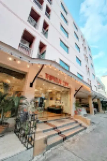 Thipurai City Hotel Hotels near Thai Boxing Garden