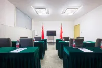 Subo Cloud Hotel (Zhengzhou Xinzheng International Airport T2 Terminal) - 3-Star
