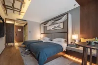 Qianna Hotel (Xi'an Bell Tower Huimin Street Subway Station) Hotels in Xi'an