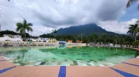 Haifeng Lianhuashan Yinquan Resort Hotel
