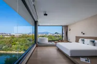SYYF Lijiang River Courtyard Hotel,Guilin( Elephant Trunk Hill and Two Rivers & Four Lakes)