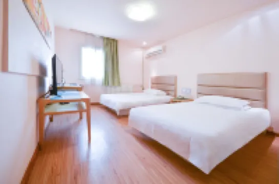 グレースイン(Grace Inn)ホテル(煙台環山路万達広場) 塔山観光景観地周辺のホテル