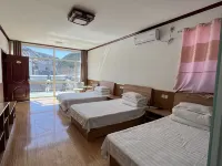 Luanping Longteng Farmhouse Hotels in Luanping