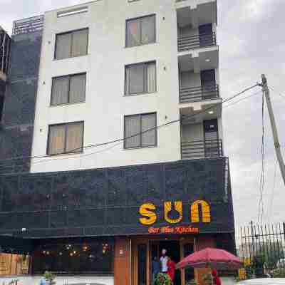 Sun Bar Plus Kitchen and Fully Furnished Apartments Hotel Exterior
