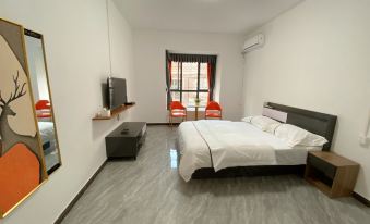 Weiyeman Apartment (Zhuhai Jinwan Sanzao Branch)