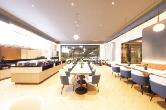 Lanfei Hotel (Xilin Guolemeng Erlianhaote) Отели в г. Эрэн-Хото