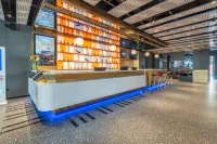 Ibis Hotel (Deqing Geographic Information Town) - bar