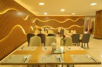Pleiku Hotel by Gia Lai Tourist Hotels in P. Hoa Lu