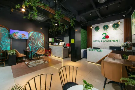 Hai Muoi Hotel & Apartment Отели рядом с достопримечательностью «University of Engineering and Technology»