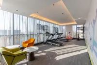 Earl Family Hotel (Fuyang Shuangqingwan Water Street)